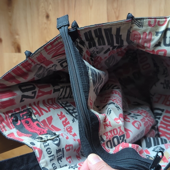 Zoo York. Black Tote bag. - Picture 4 of 10